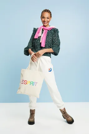 Chiffon printed blouse.