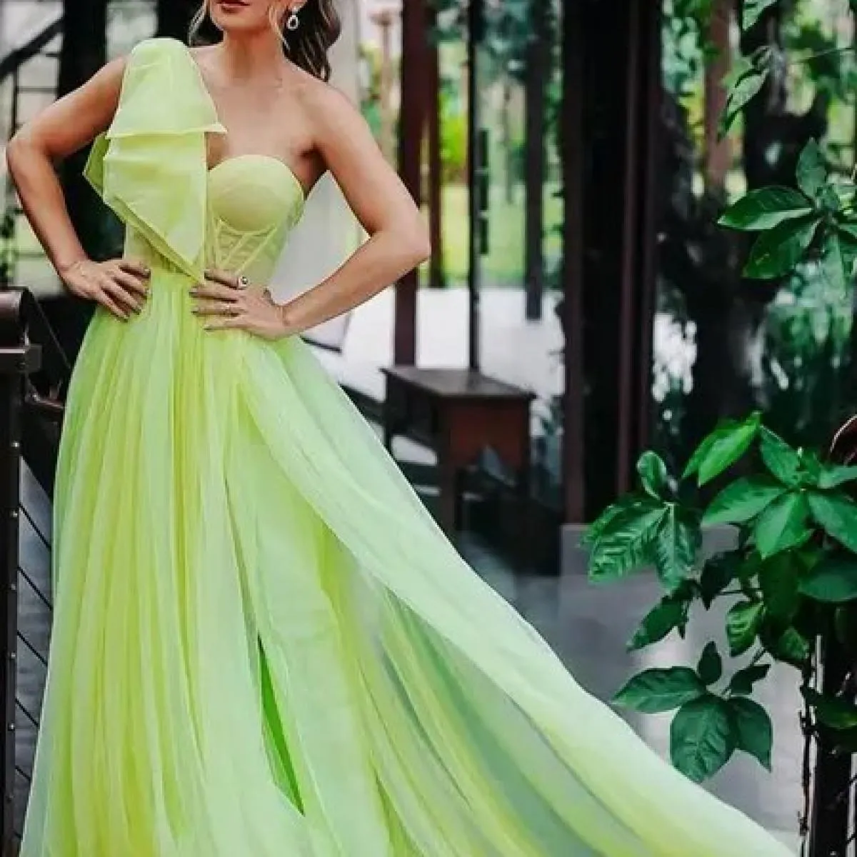 Evening gowns Elegant wedding gowns One-shoulder evening gowns for women