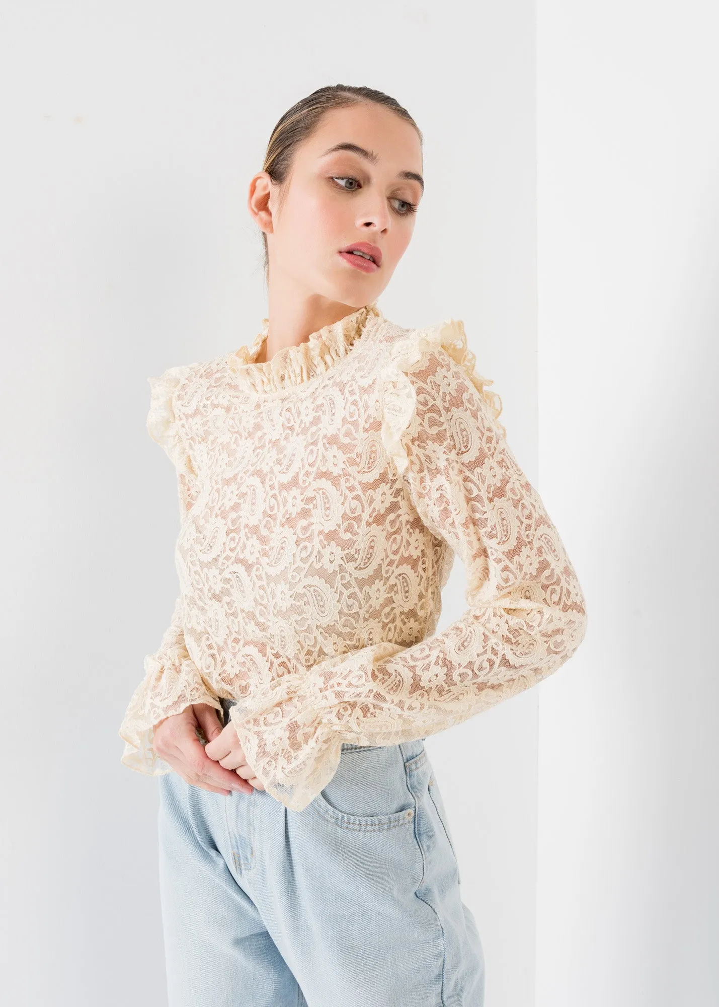 Pizzo blouse